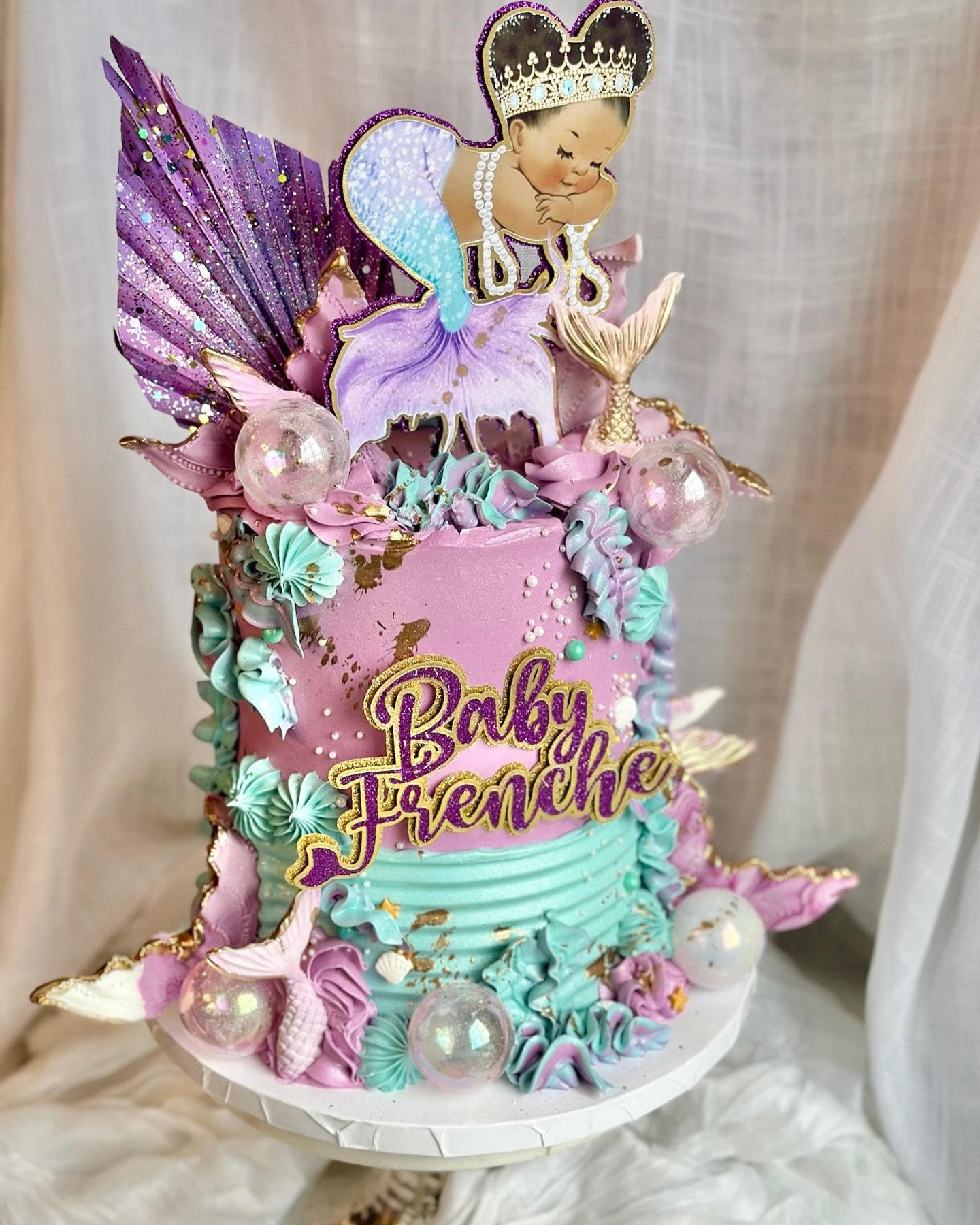 The cutest baby mermaid cake for Baby Frenche ✨💜
&bull;
&bull;
&bull;
#thesilvawhisk #cakes #baking #cake #cakedecorating #foodie #cakegoals #dessert #instacake #baker #travelingbaker #cakedesign #cakesofinsta #marylandbaker #dmvbaker #cakesofig #dc