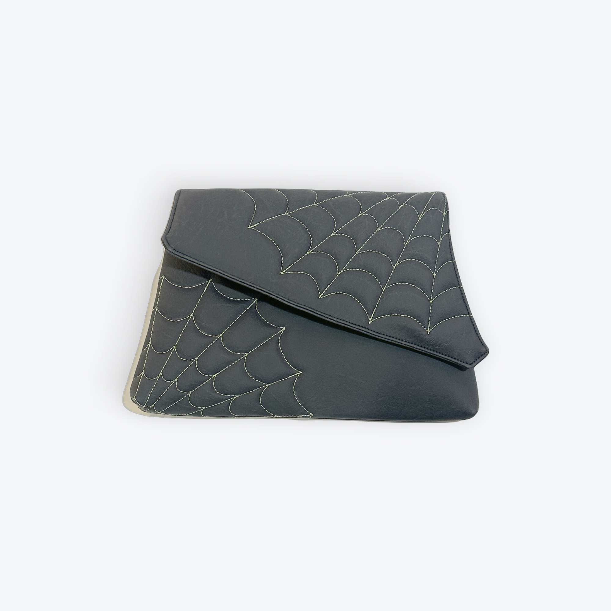 Double green Spiderweb Carrara Black Clutch 7.png