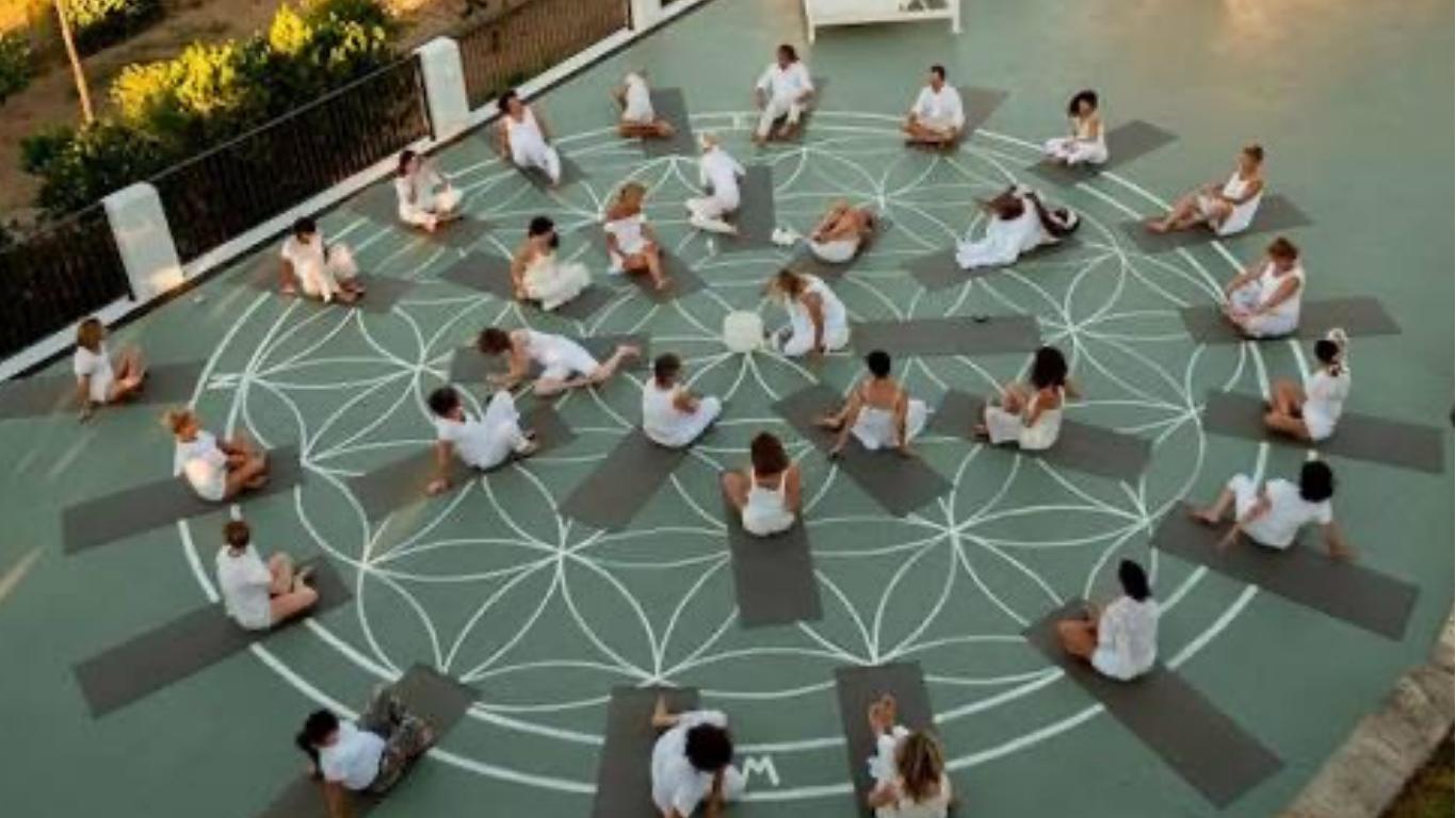 webiste banner retreat mallorca (4).png