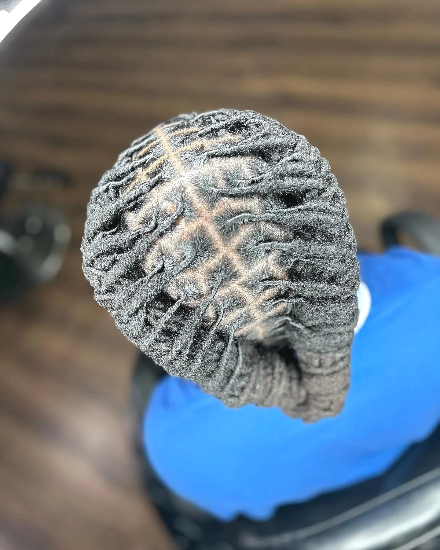 TWO CLASSIC BARREL STYLE  LOC STYLE WITH CLEAN MIDDLE PART AND PRECIS GRID PARTING BY L9 LOCSBYKEKE