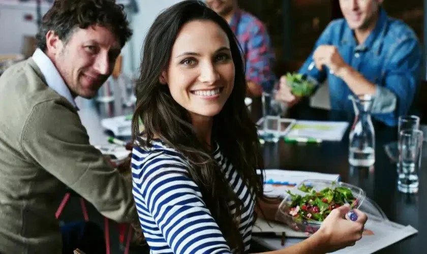 Is Your Orland Park Diet Hurting Your Teeth? 5 Local Foods to Enjoy and Avoid for a Healthy Mouth