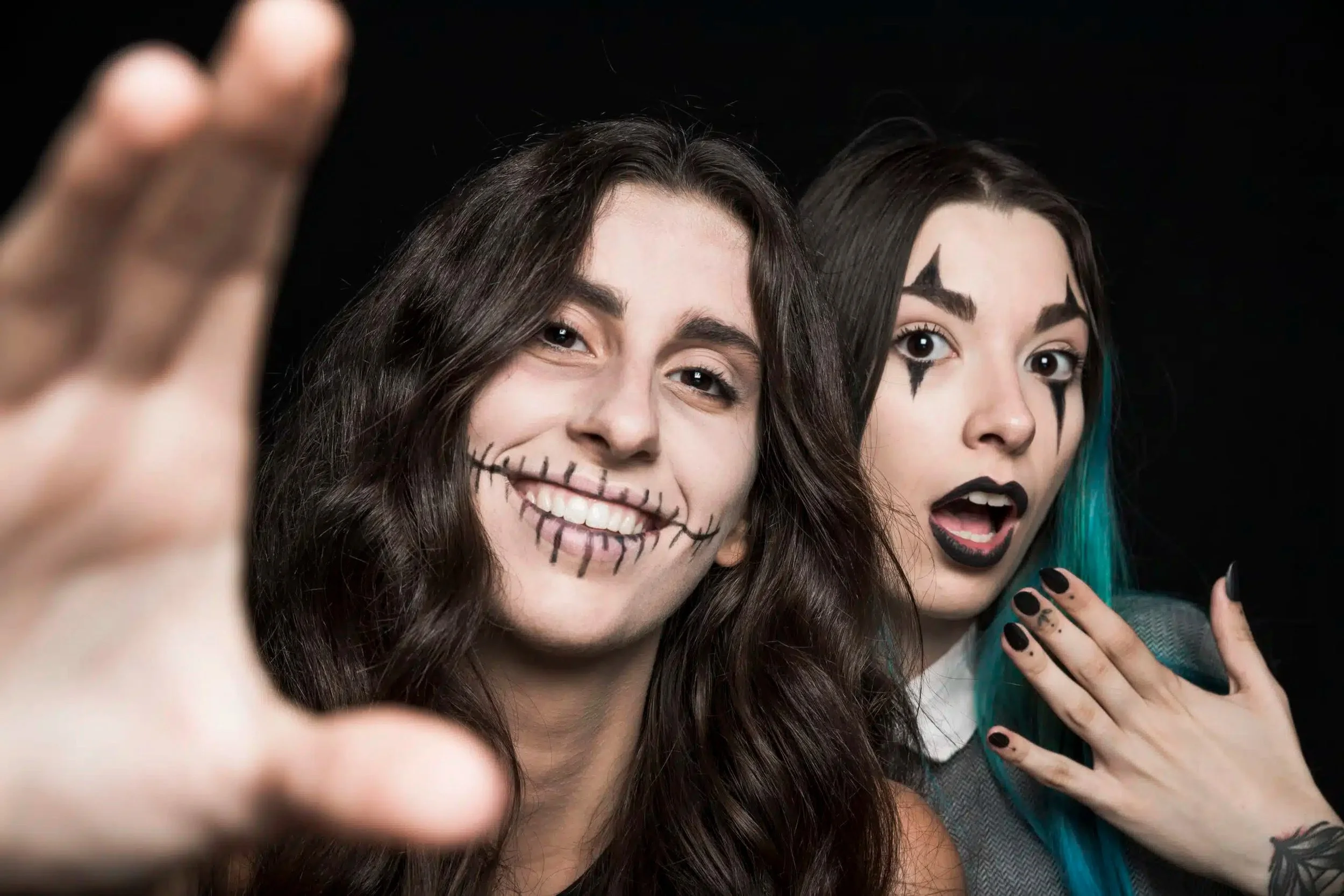 Costume-Ready Confidence: How Dental Care Enhances Your Halloween Look