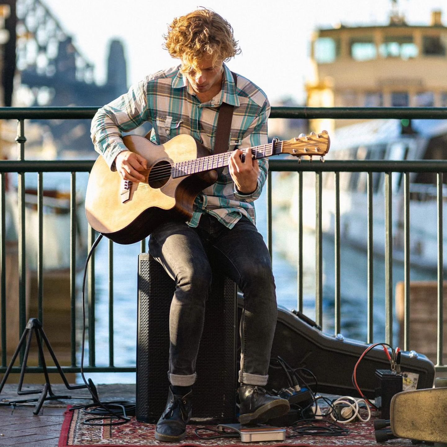 Artist of the week @sammcmahonmusic 🎤 

Sam McMahon is a street performer and musician, now freshly based in Wollongong. After a spontaneous busking trip in 2015, Sam has spent eight years developing a career in writing and performing music. Using a