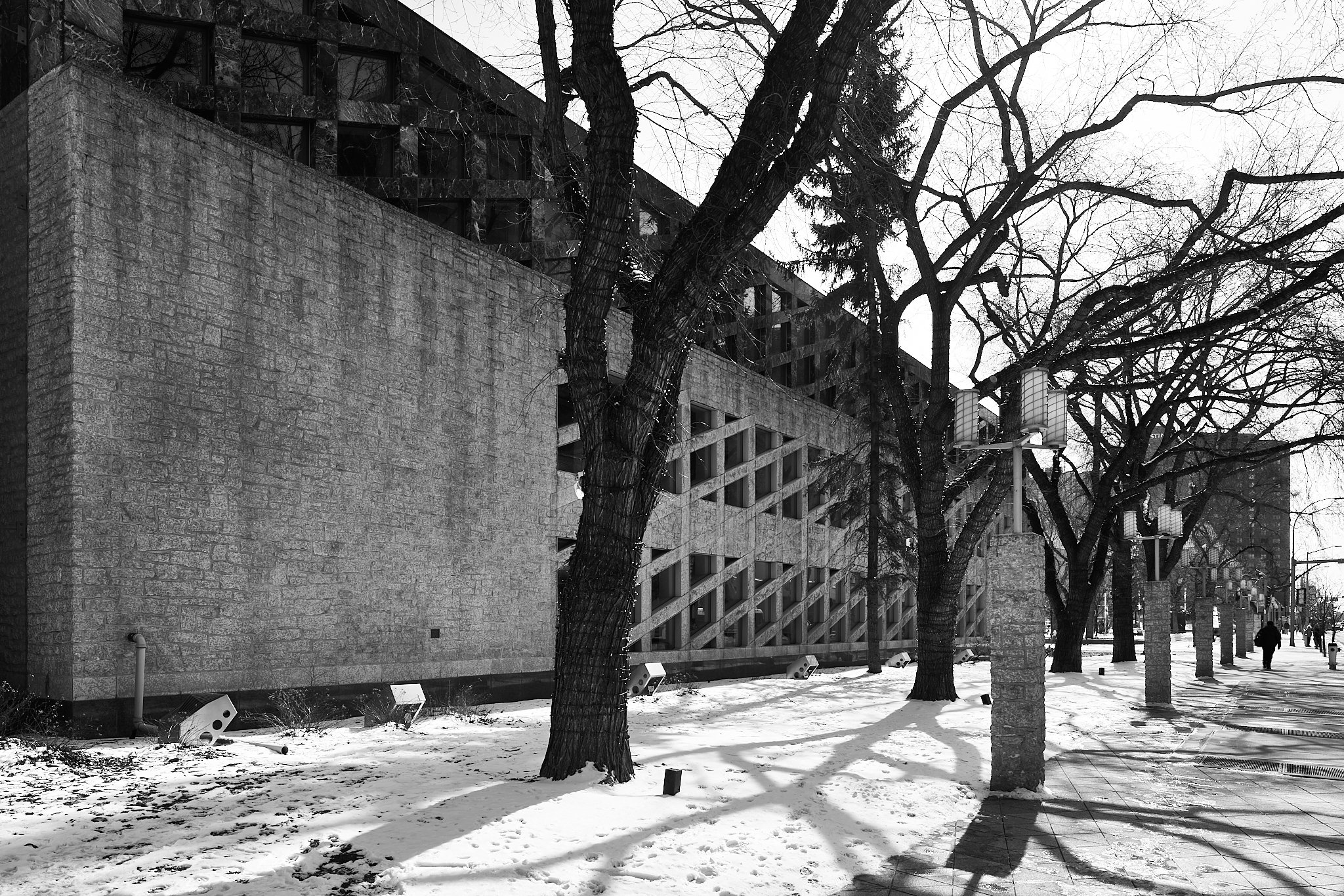 Edmonton-city-hall-101st.jpg