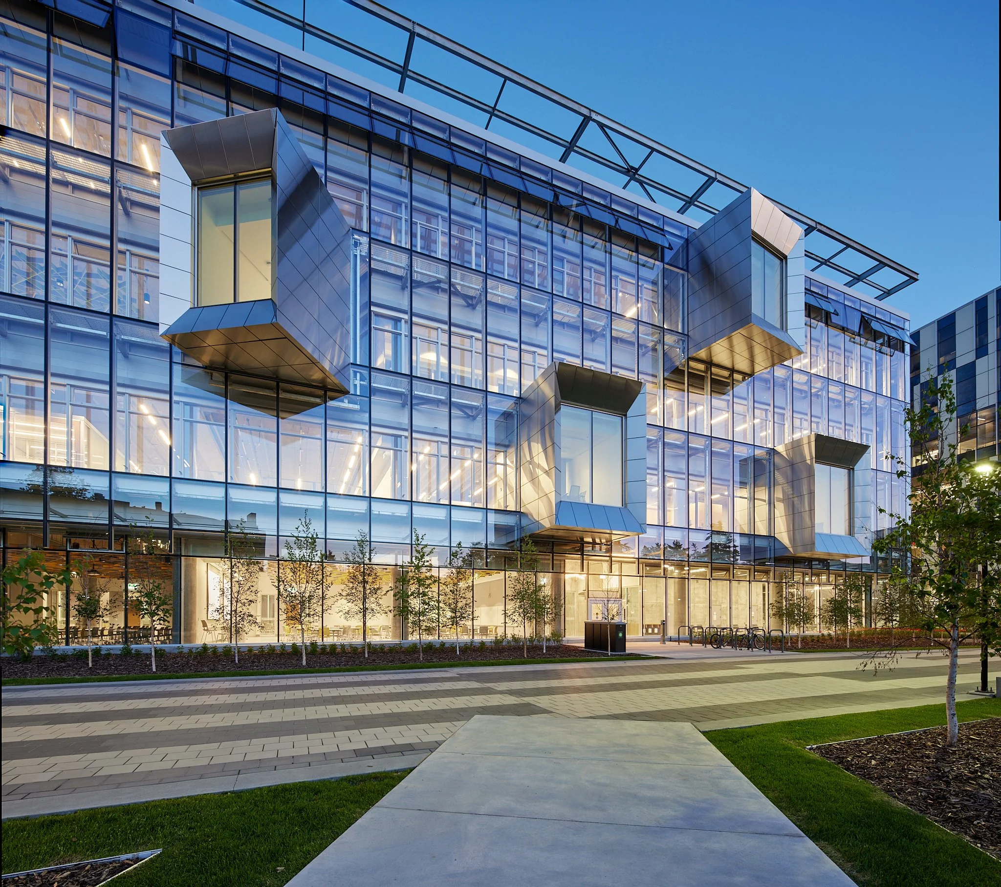 Net zero building at University of Calgary MacKimmie Complex and Hunter Student Commons – architectural photography capturing sustainable design, materials, and modern campus development