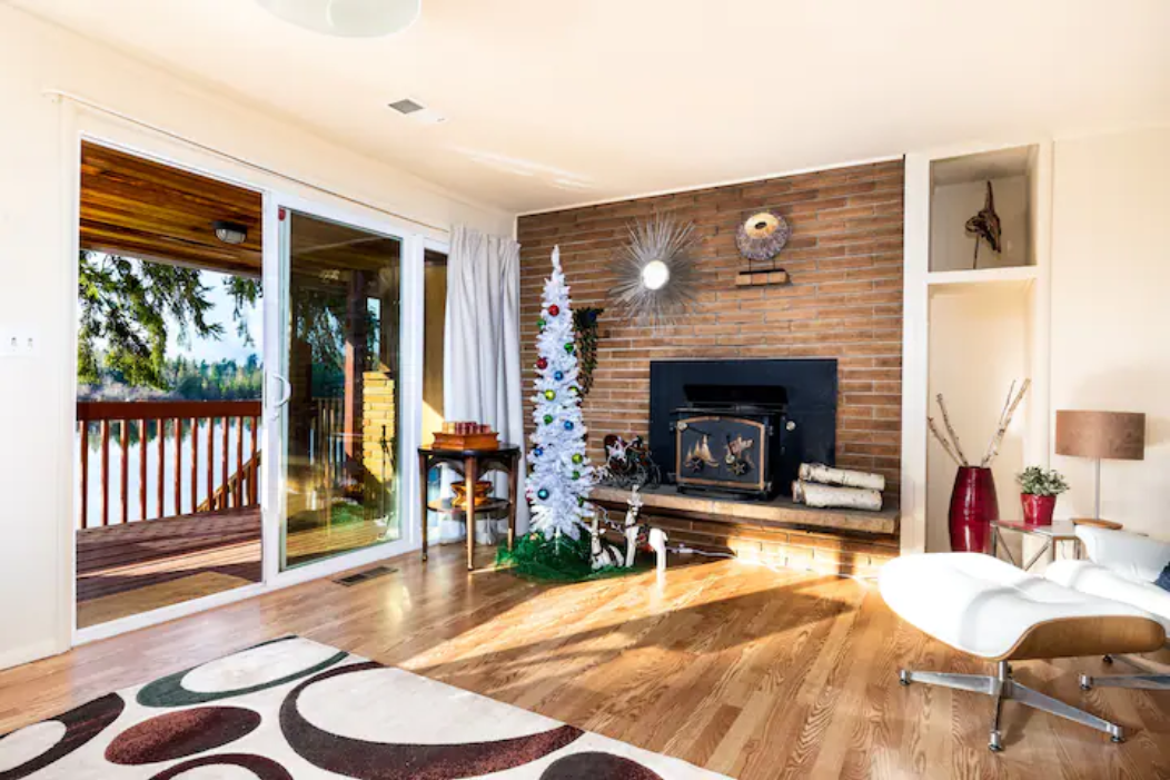 1bed fireplace.png