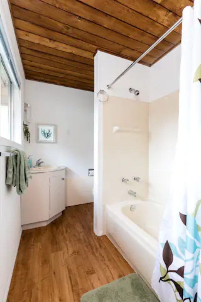 1bed full bath.png