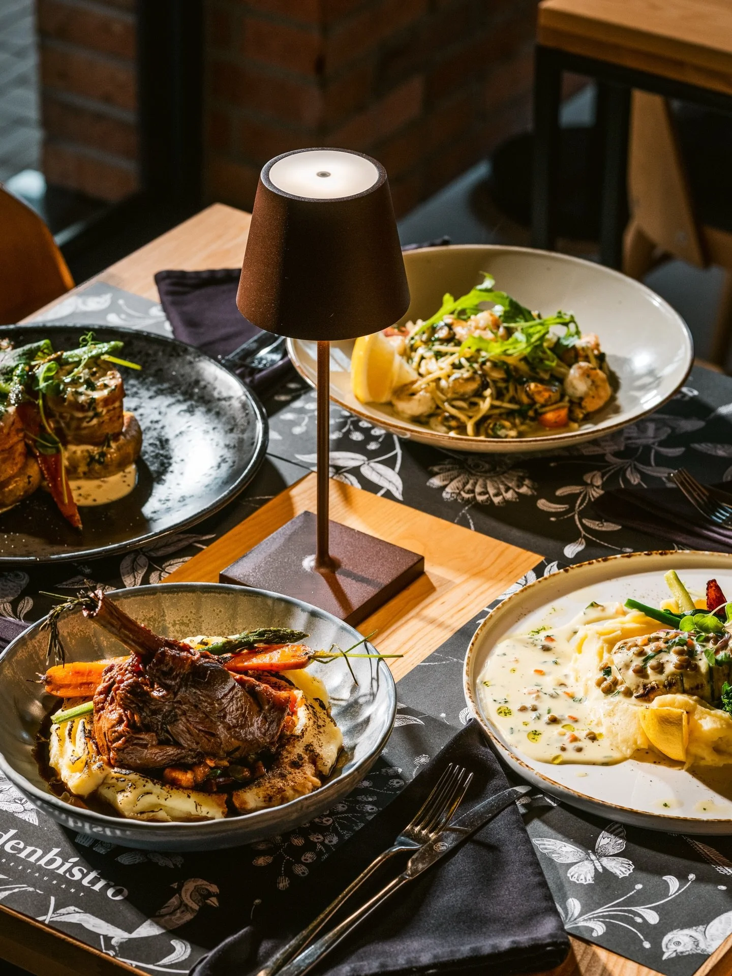 Wiosna trafia na talerz, czyli &mdash; jak to u nas &mdash; produkty sezonowe i smaki, na kt&oacute;re długo czekaliśmy 🤩