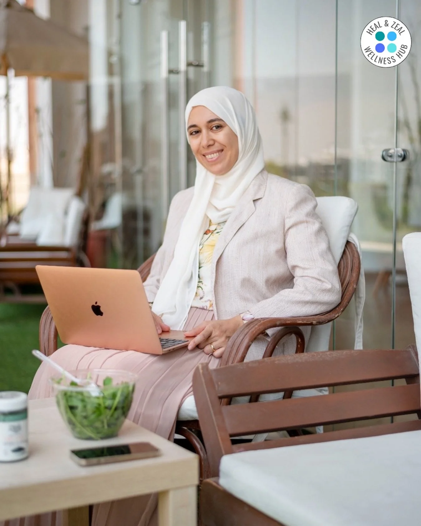 We are excited to introduce 💚 Make Your Medicine, founded by 🌸Dr. Hend Elhossary, a certified holistic nutritionist and health coach who is American Board Certified in Nutrition and trained at the Institute for Integrative Nutrition! 🌿 

Dr. Hend 