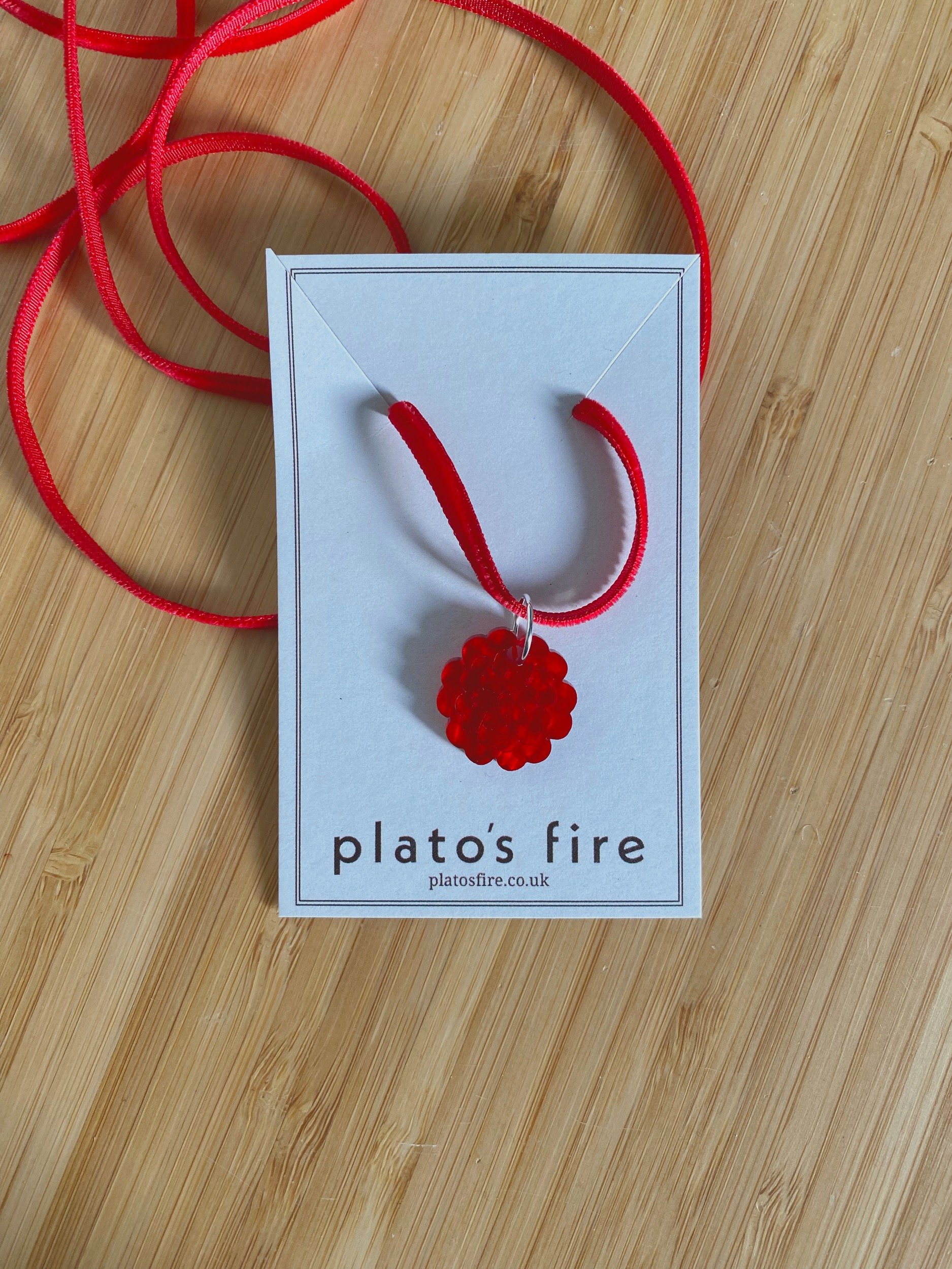 SAMPLE SALE mini rose necklace