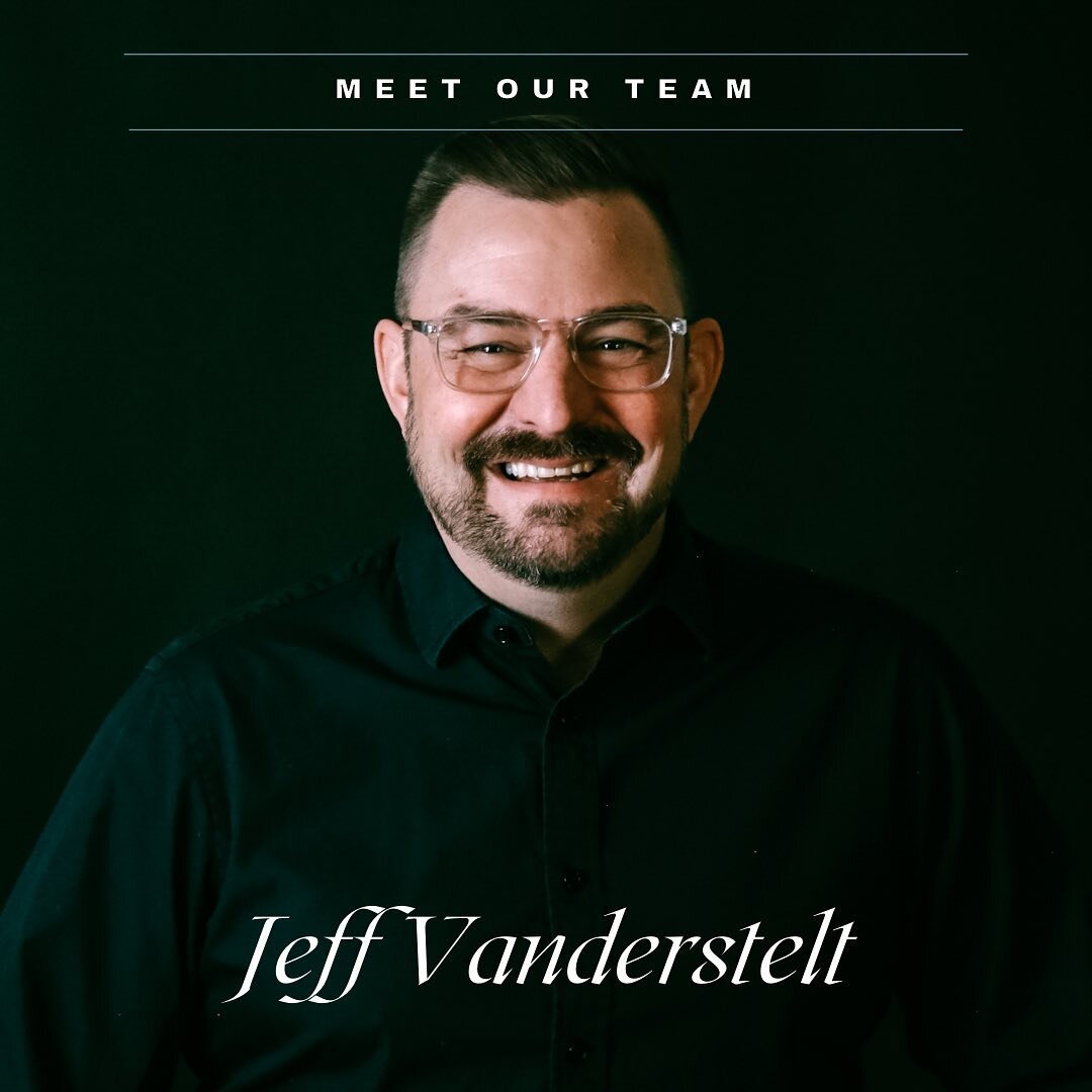 Introducing our Saturate the Sound Team! Meet Jeff, the Vision Lead &amp; Executive Director. 

As the visionary leader of Saturate and the Soma Family of Churches, Jeff Vanderstelt gets to spend his days doing what he loves &ndash; training disciple