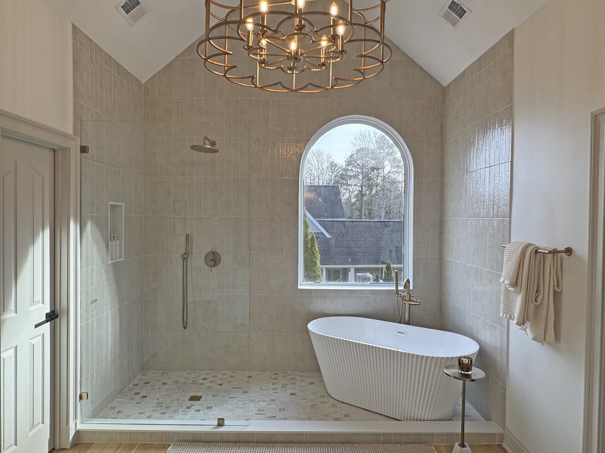 Thomas & Riess | Master Bathroom