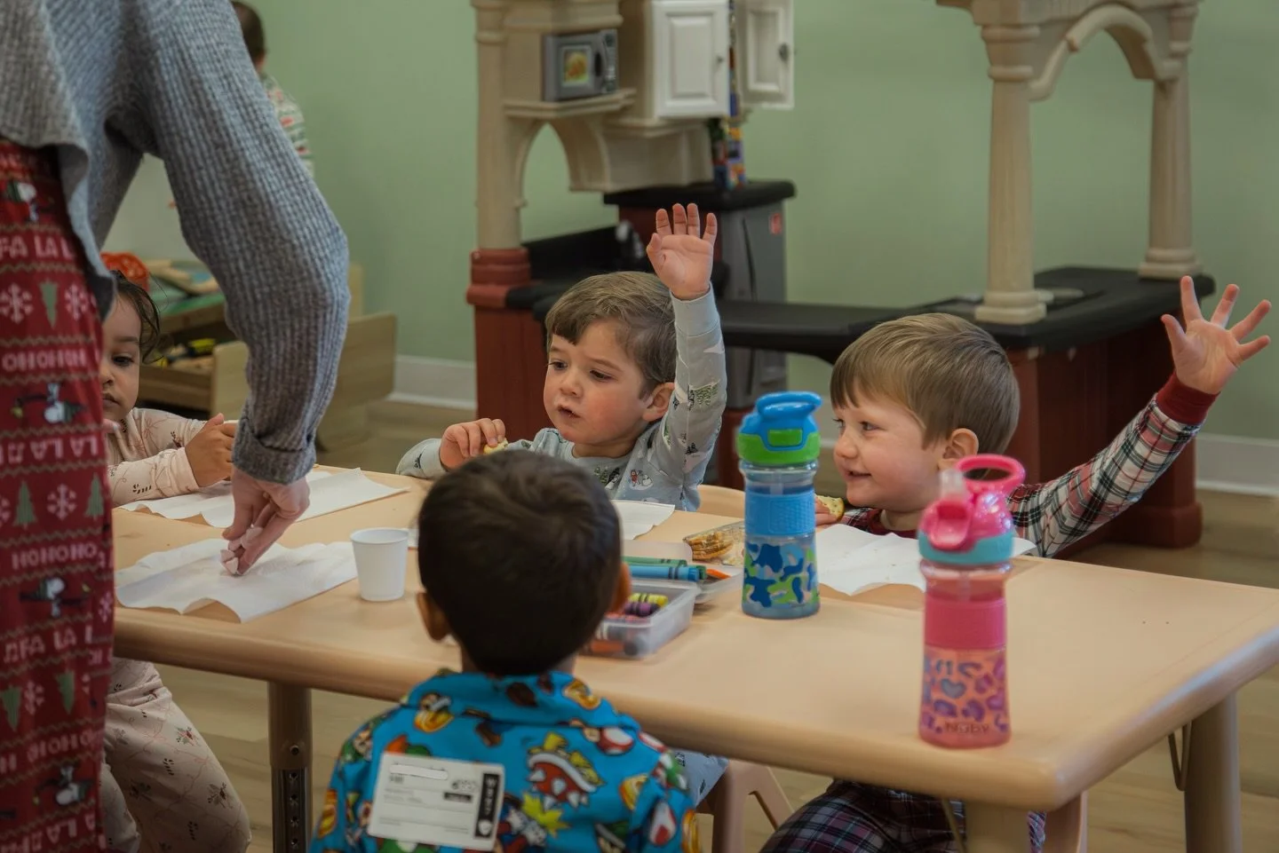 HAPPY BIRTHDAY JESUS 🥳 Our kids loved celebrating Jesus&rsquo; birth with a pajama party and pancakes in our new building! 🥞