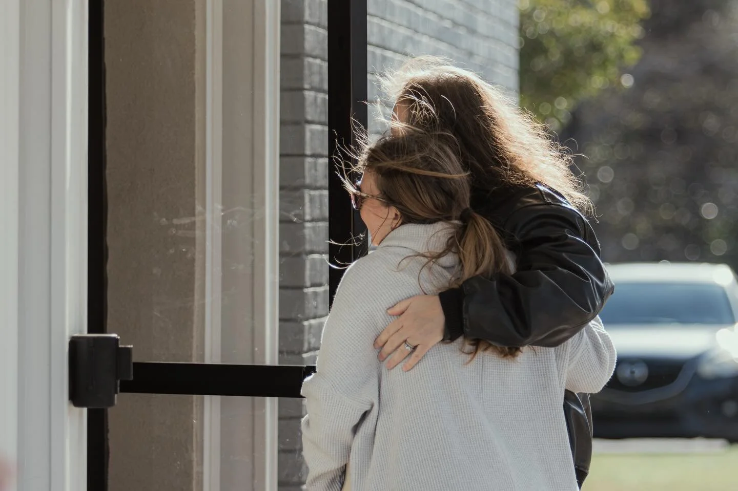 Come spend Sunday morning with us! We&rsquo;ll see you @ 9am + 11am 🙌🏼