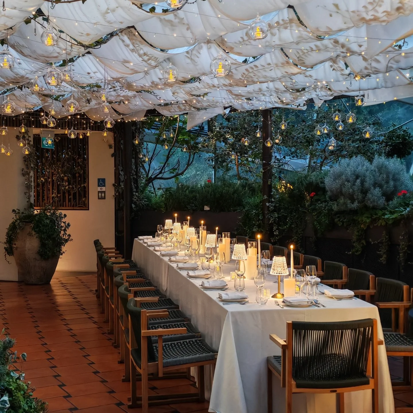 When His Highness requested a minimalist celebration with elegance at its core, we knew exactly how to answer.

No excess. No fuss. Just clean lines, refined details, and a quiet kind of luxury that speaks volumes. A setting curated to reflect grace,