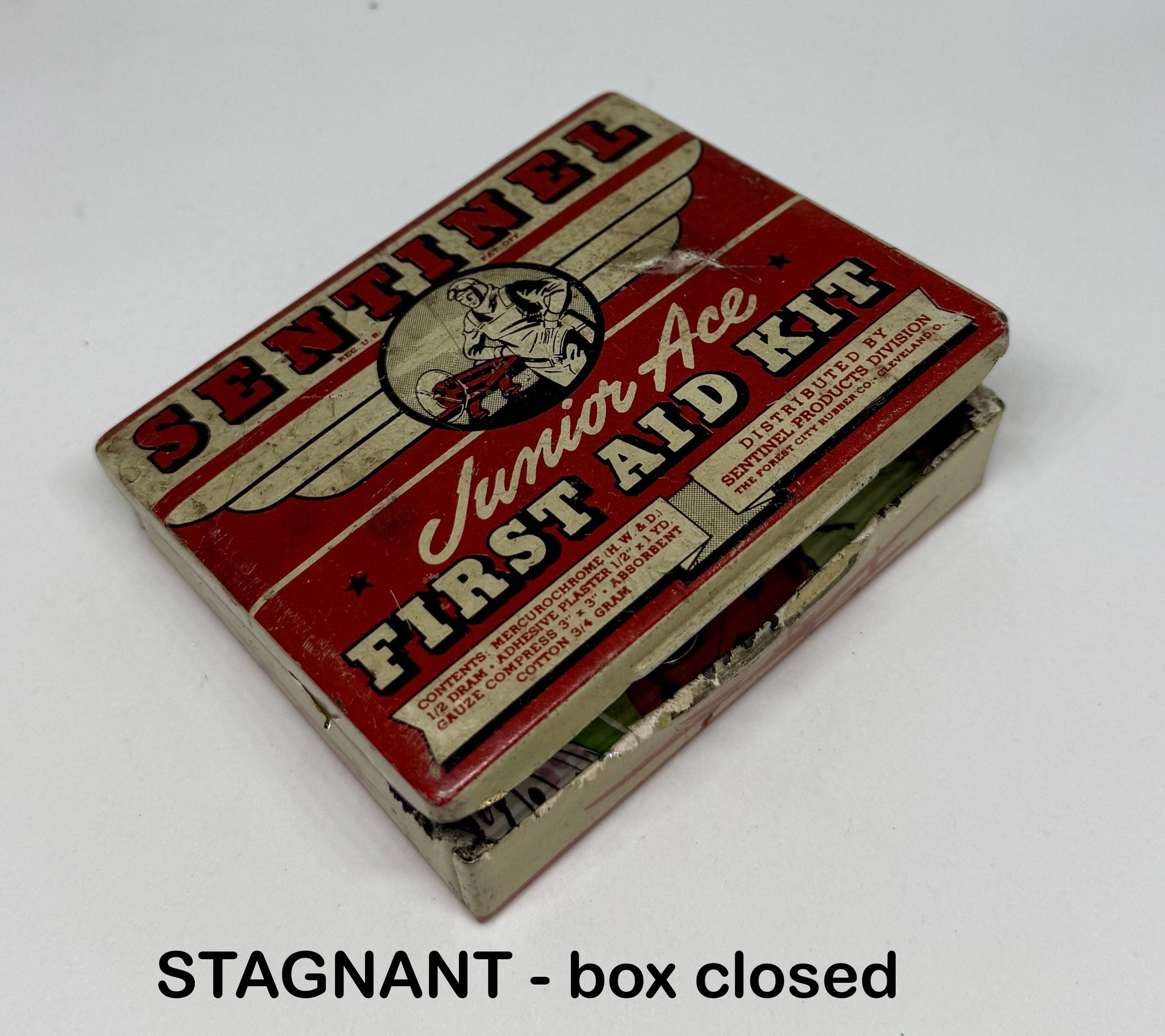 Jenn-Mehm_Stagnant_Closed 2.jpg