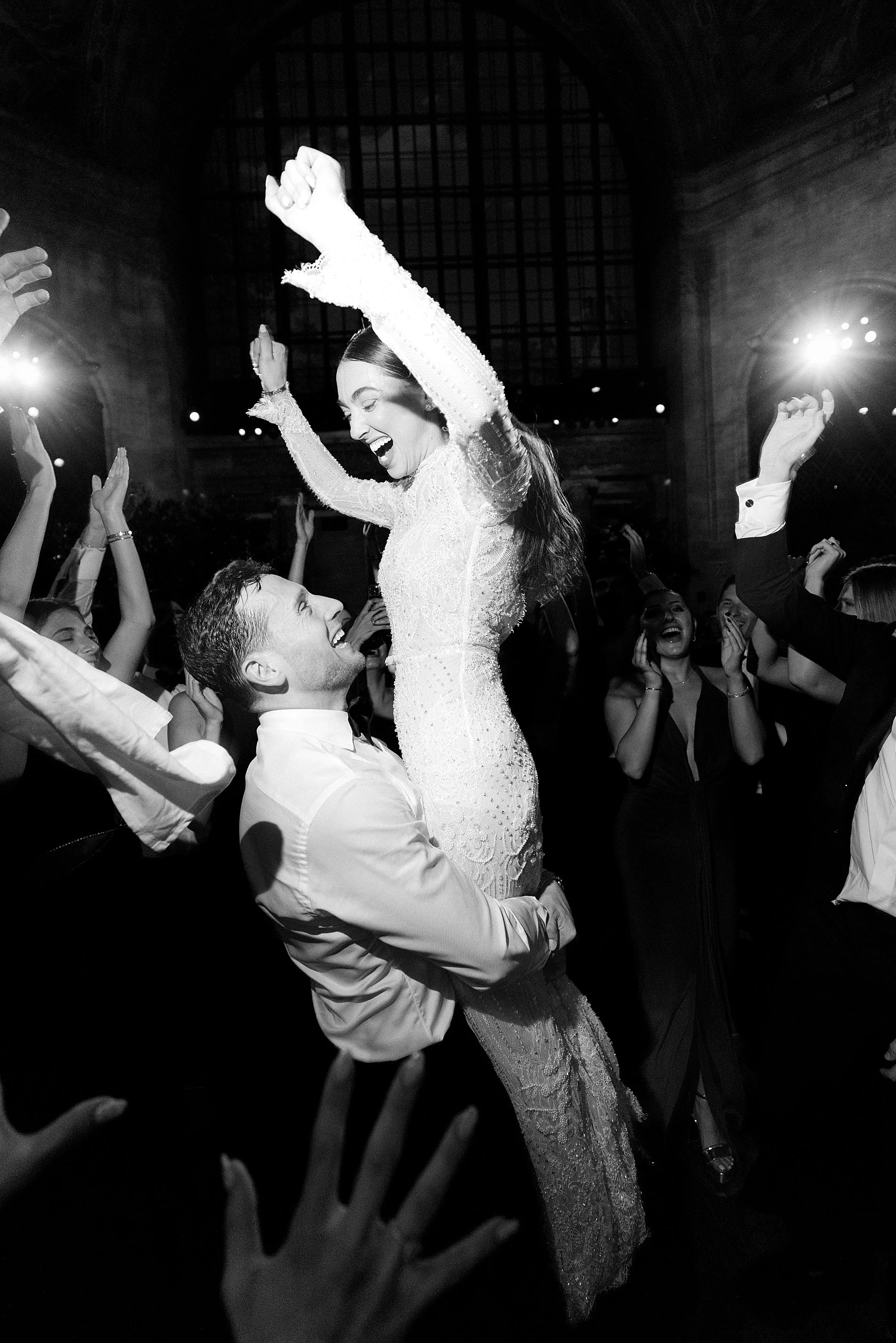 Cipriani Wall Street Wedding in NYC | NYC Luxury wedding Photographer_5476.jpg