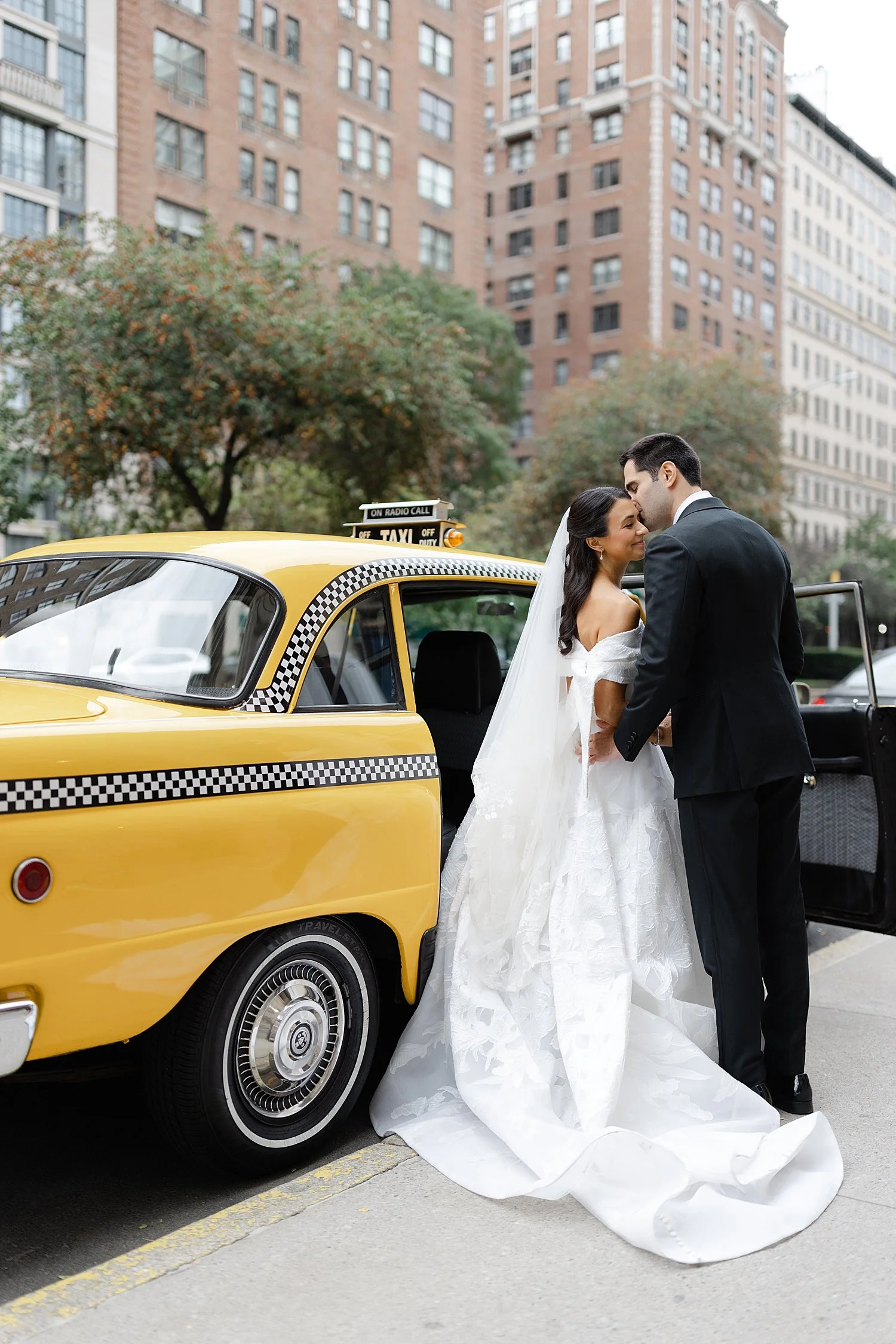 Lotte New York Palace Wedding _ Luxury NYC Wedding photographer_2699.jpg