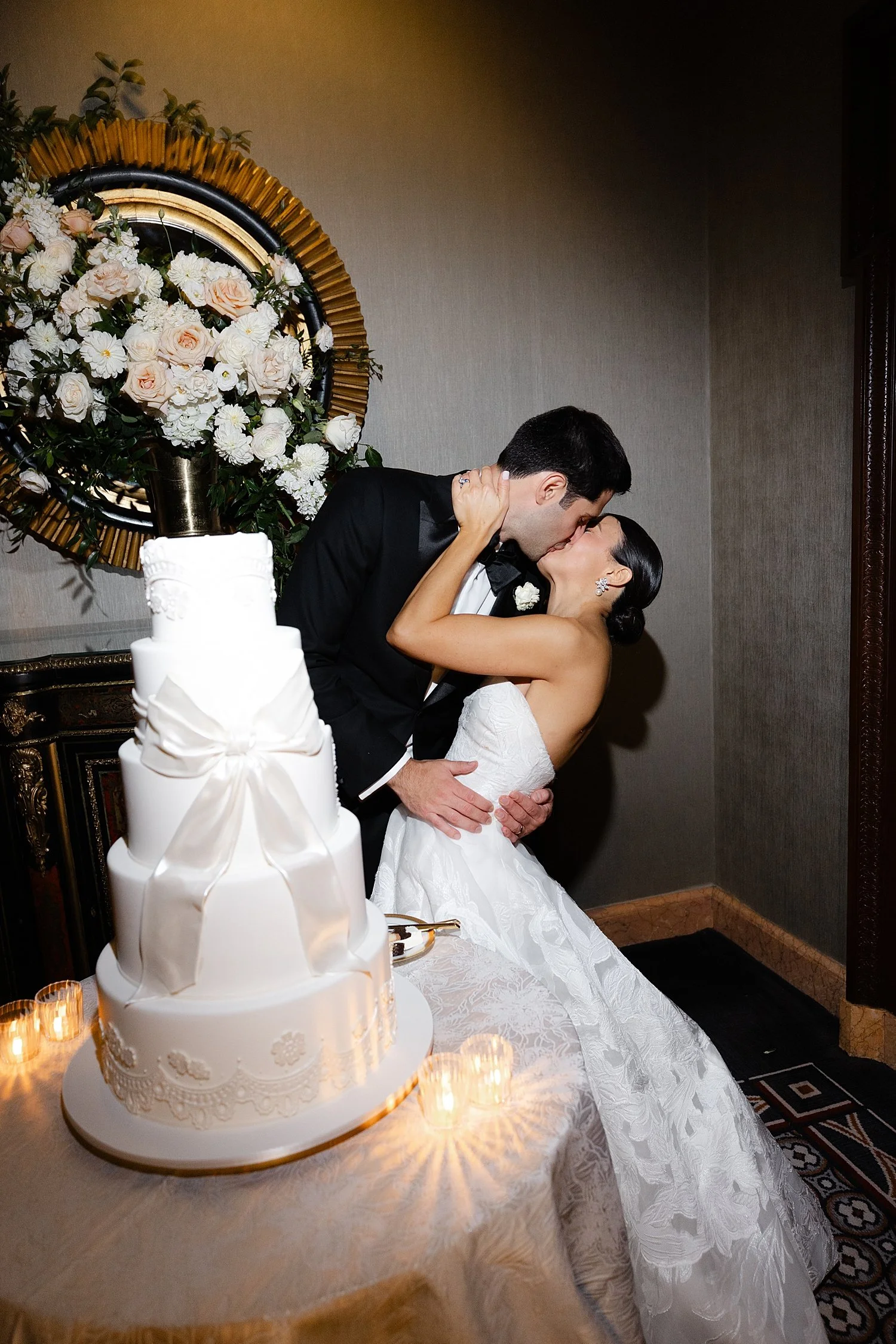 Lotte New York Palace Wedding _ Luxury NYC Wedding photographer_2761.jpg