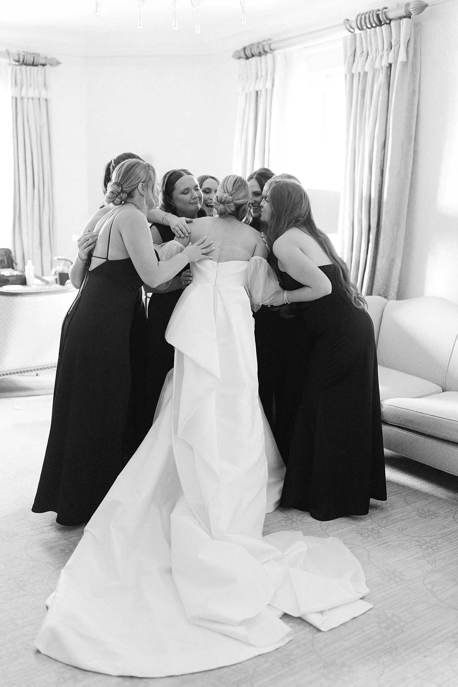 Elevated and Luxurious NYC Wedding at The Pierre _ Luxury NYC Wedding Photographer Jaymo James Photography 446.jpg