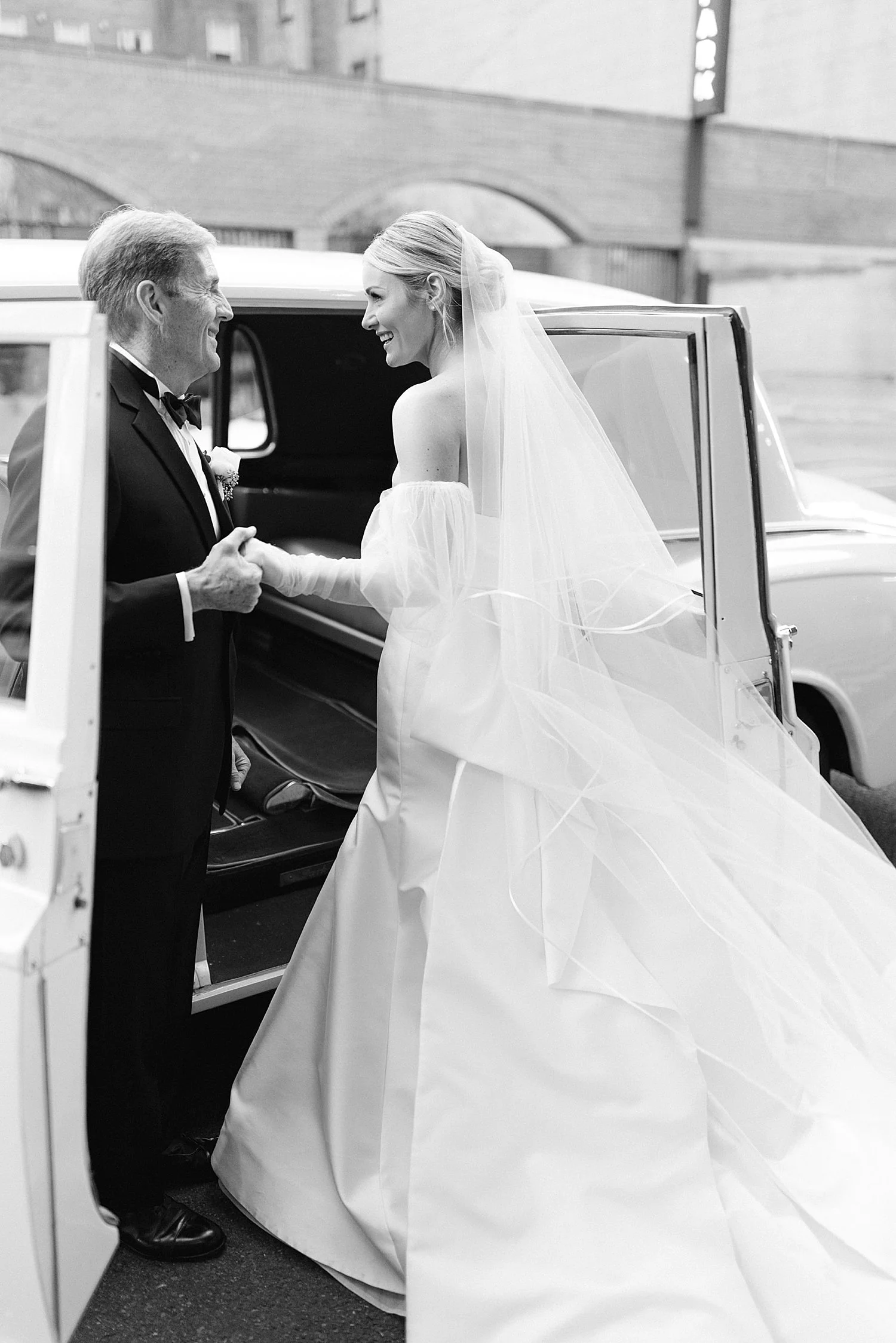 Elevated and Luxurious NYC Wedding at The Pierre _ Luxury NYC Wedding Photographer Jaymo James Photography 440.jpg