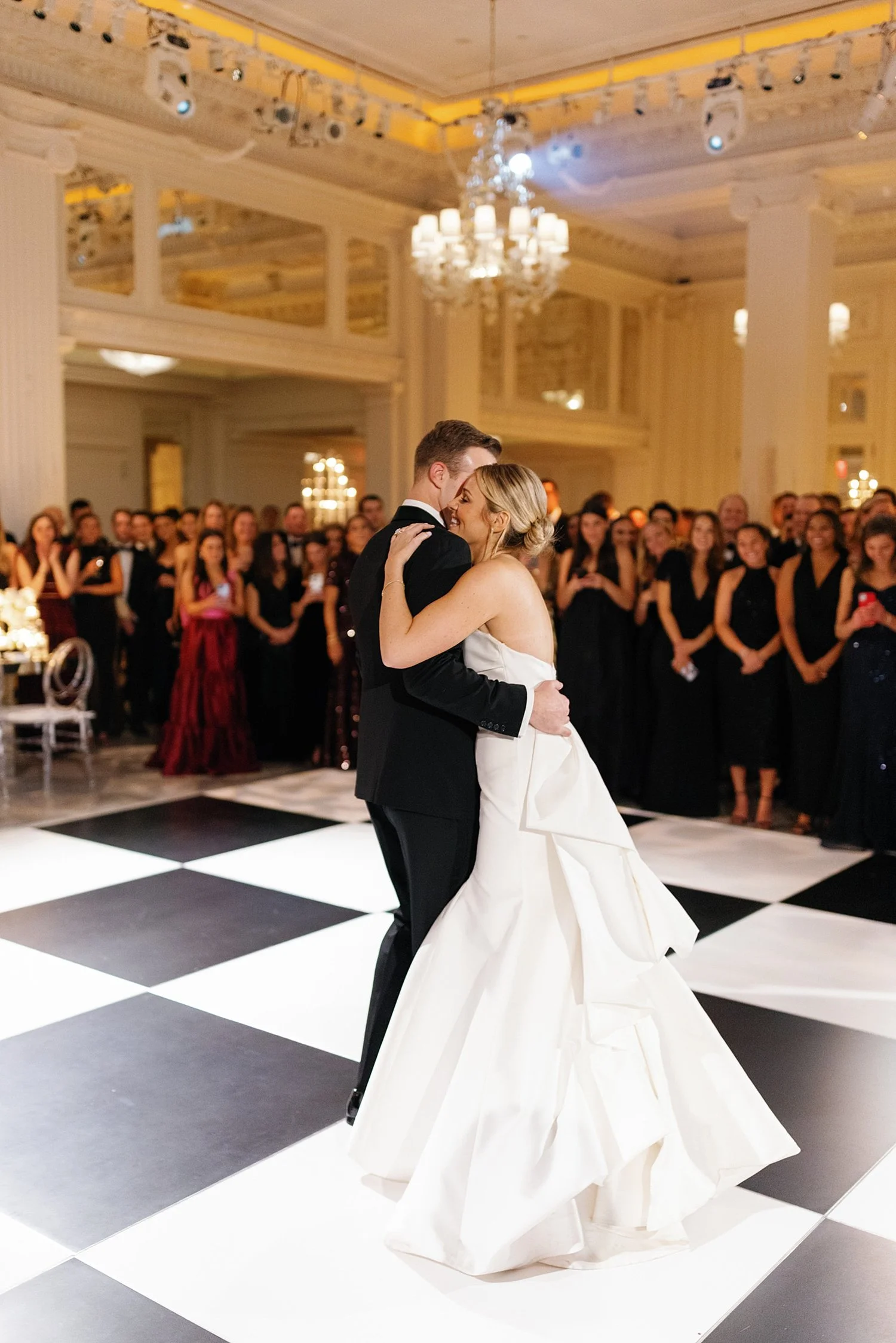 Elevated and Luxurious NYC Wedding at The Pierre _ Luxury NYC Wedding Photographer Jaymo James Photography 409.jpg