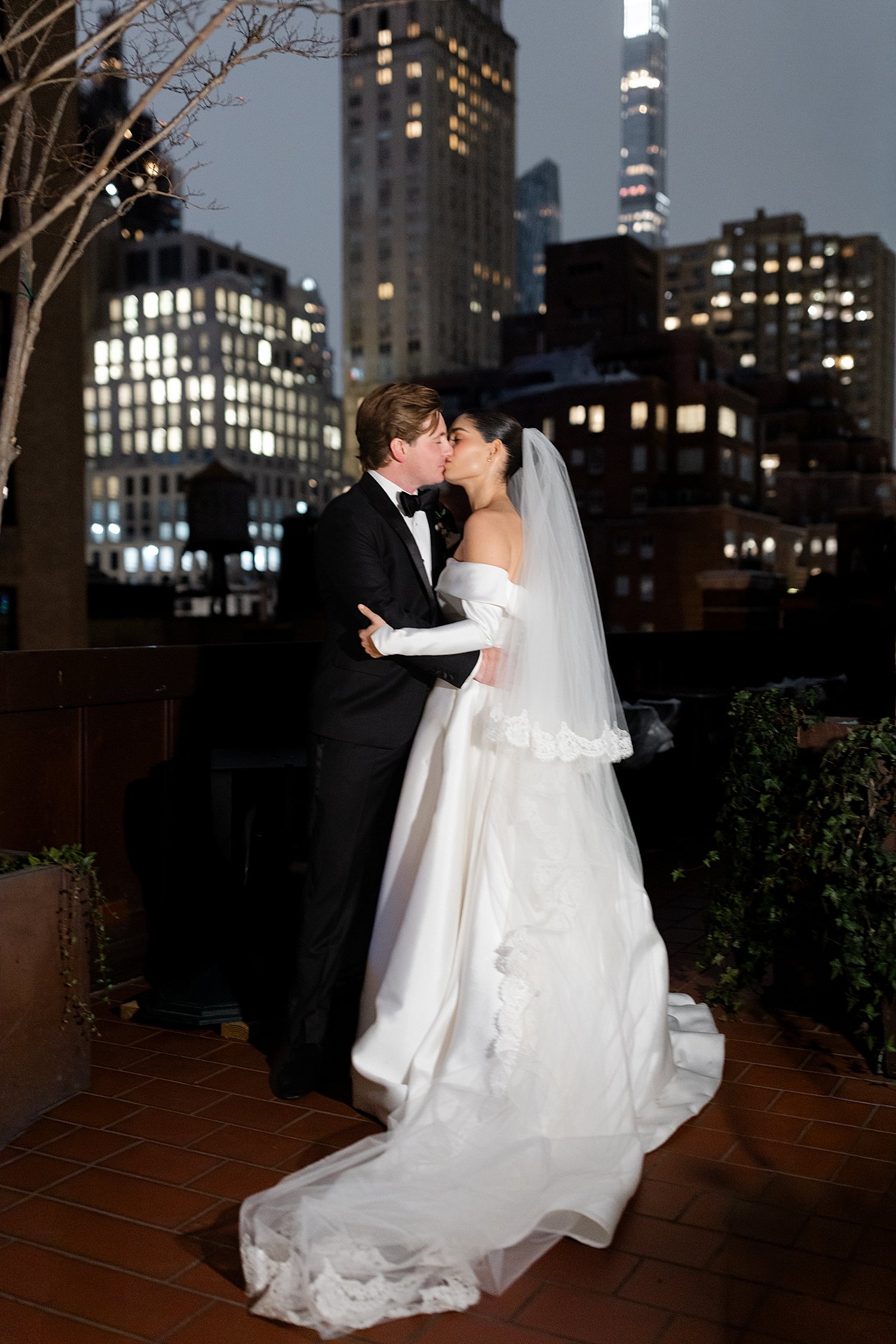 Elegant New York Wedding at the Colony Club- Luxury NYC Wedding Photographer_3392.jpg