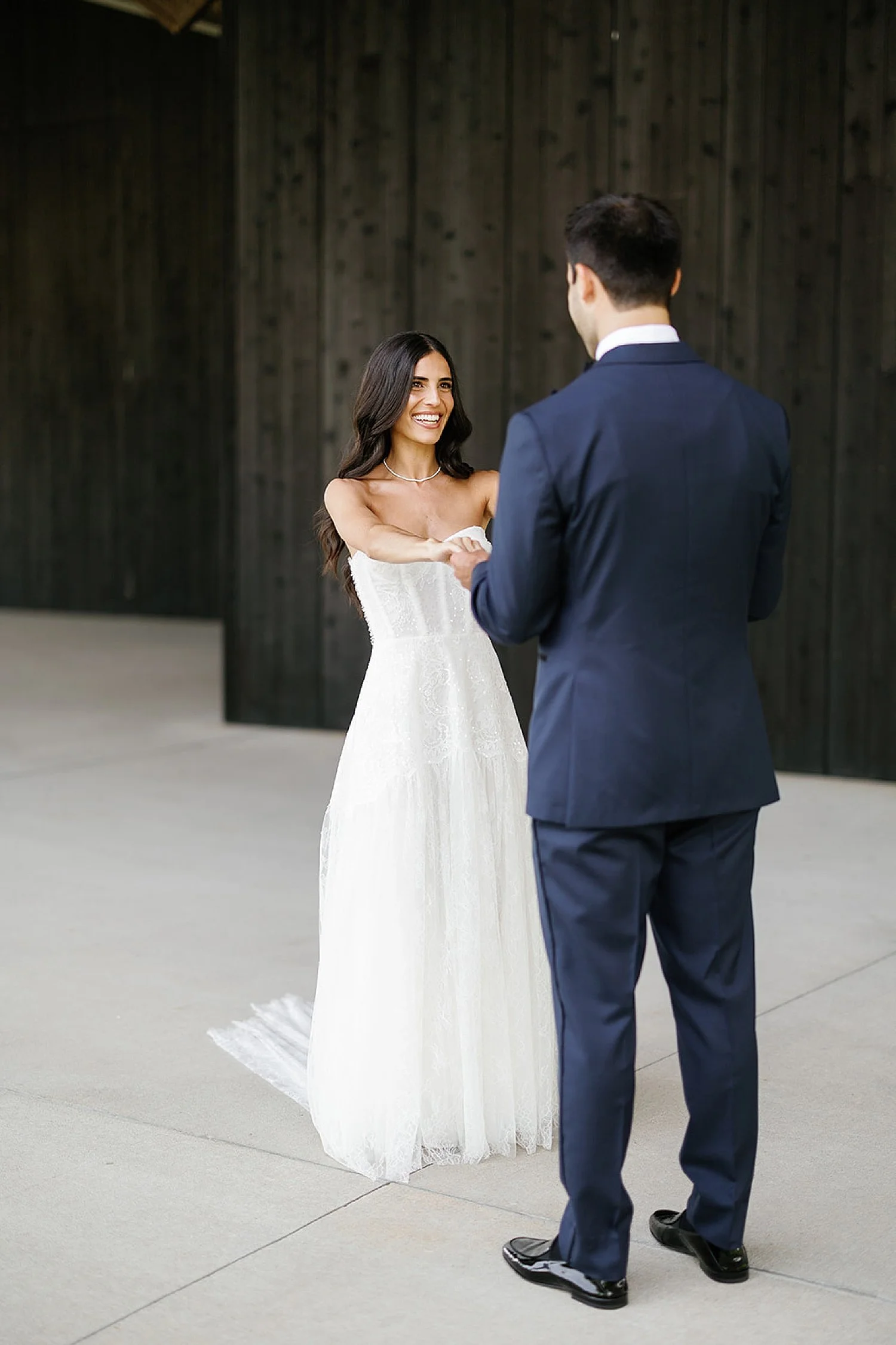  candid wedding portraits at Parrish Art Museum in The Hamptons 