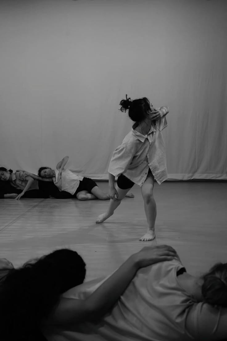 Contemporary Dance Performance at The Fifth Dance Summer Intensive.jpg