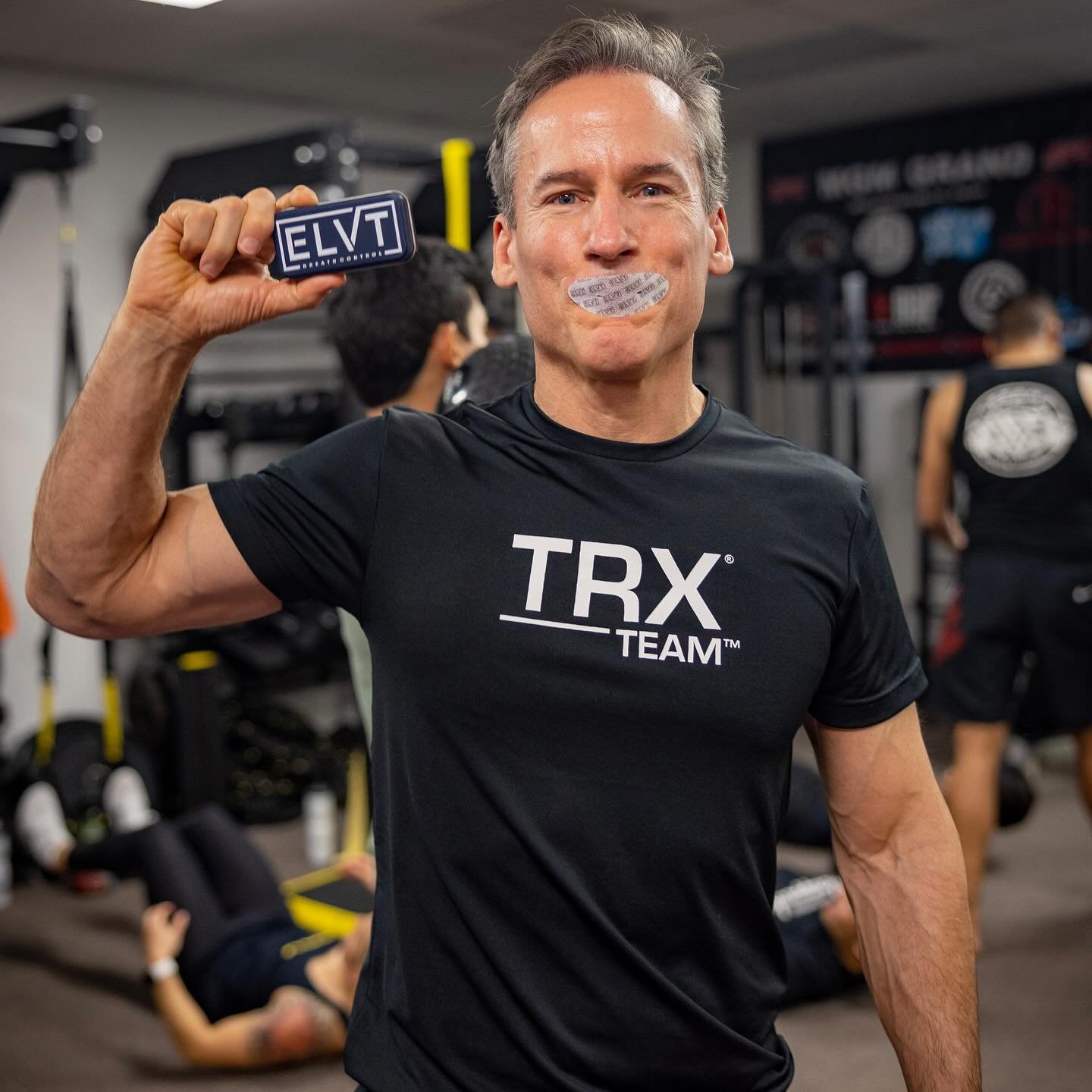 Functional breathing meets functional training with @trxtraining CEO Jack Daly🤐💪

#functionaltraining #trx #nasalbreathing #mouthtape #breathwork