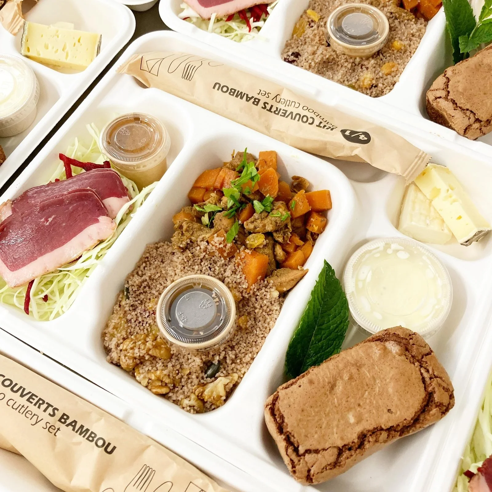 evs_galerie_08_plateau_repas.jpg