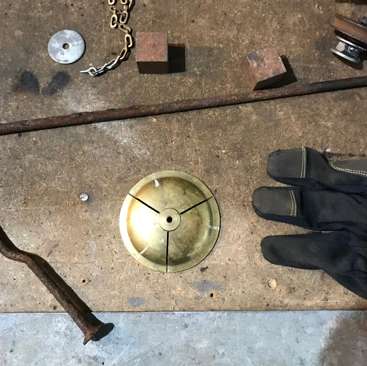 Cutting brass lamp piece for propeller.