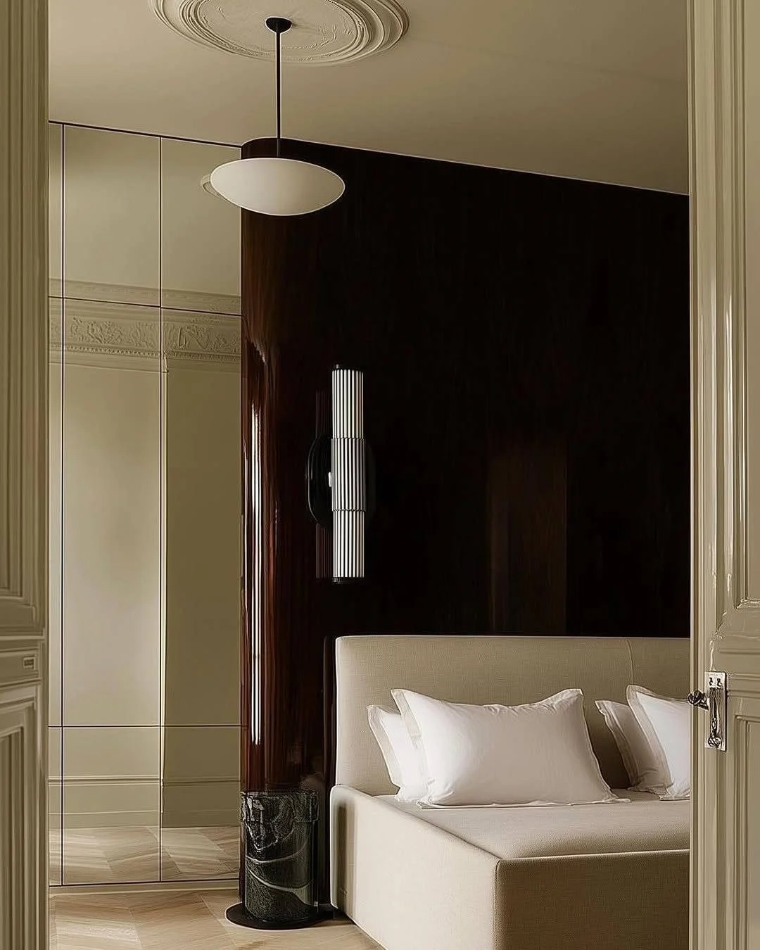 // BURGUNDY RESIDENCE // 

"Minimal in form, yet rich in presence."

Project by: @evinzon.studio