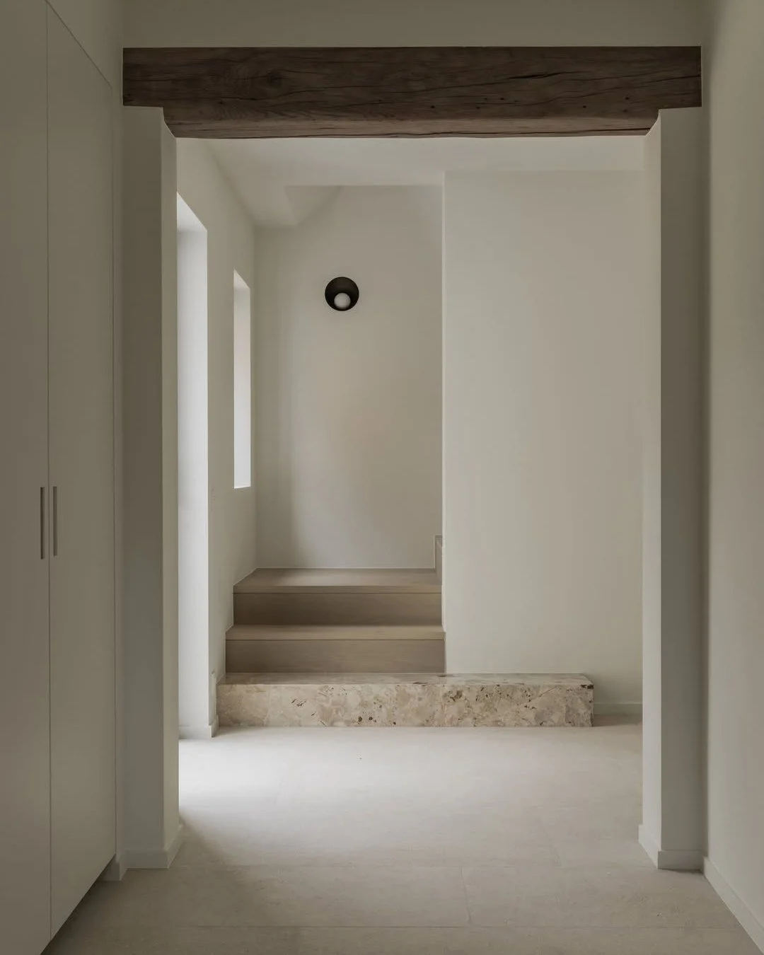 // Residence DB // 

Interior Design by: @vers.interieur 
Photography by: @demasure_