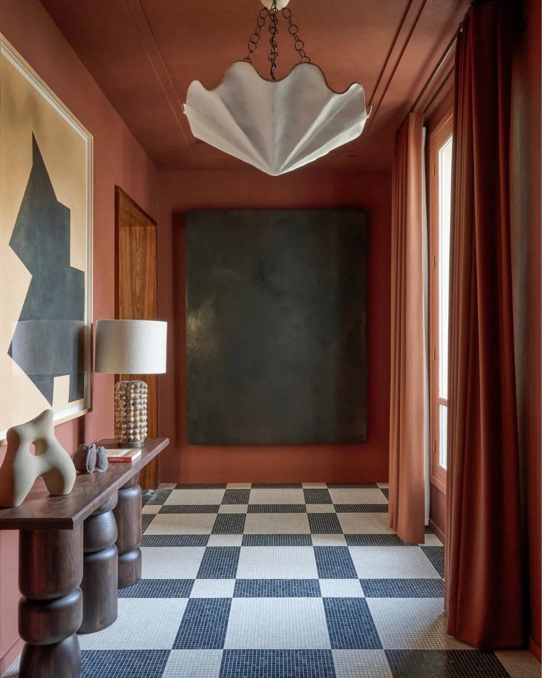 Proof that color can do the work of walls, volumes, and atmosphere all at once.

Designs from: @damienlangloismeurinne_studio