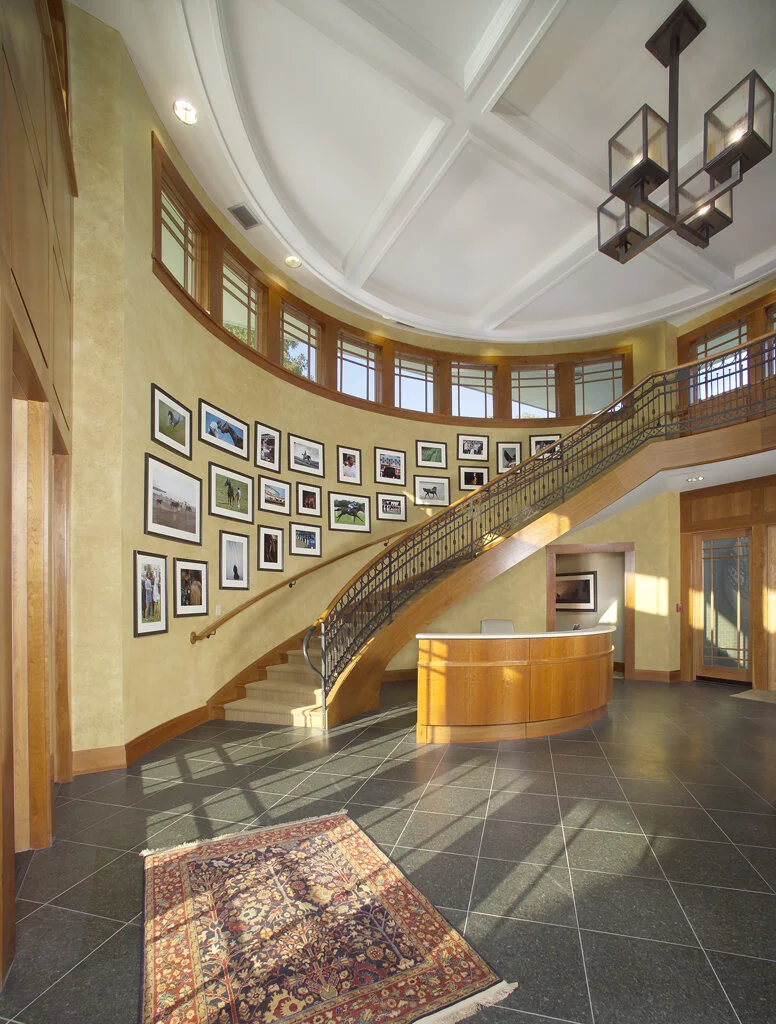 Vertical_Office.jpg
