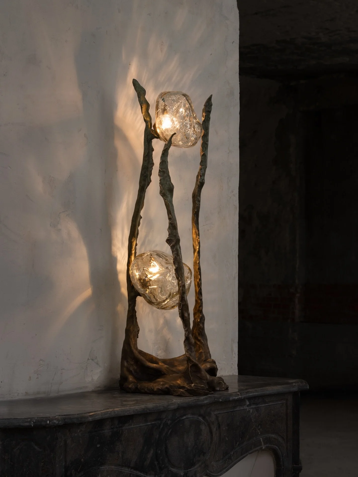 I had the pleasure to shoot the beautiful POSIDONI lighting collection in a surreal construction site. The works are made with patinated bronze and hand blown glass designed by the talented @emilie.lemardeley