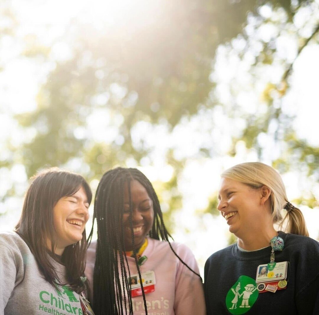 Today and every day, we celebrate the unwavering dedication, compassion, and selflessness of the incredible nurses of the world. Thank you for your tireless efforts in taking care of others. Happy #NationalNursesDay! 

photo: Childrens ATL

#AndeesAr