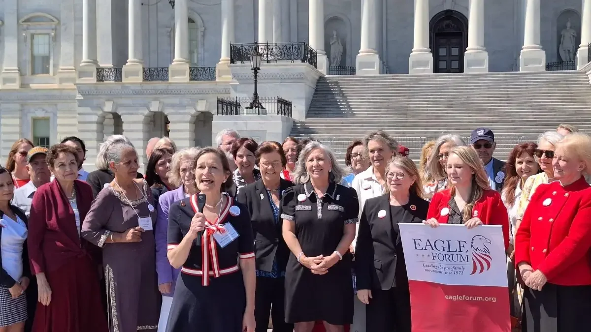 Eagle Forum Chairman Ann Schafly with attendees