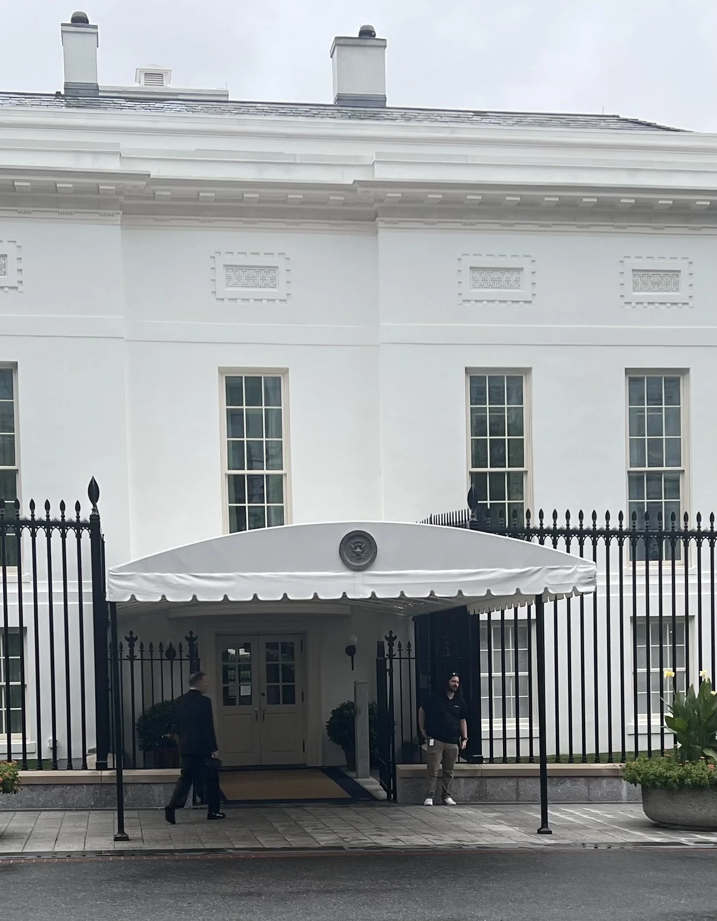 Staff entrance to the West Wing from the Eisenhower Building