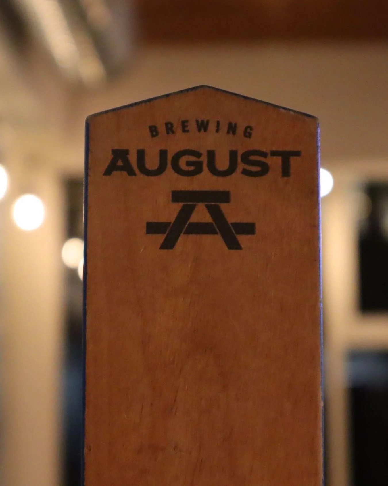 Fall is finally upon us and we are excited for what this season brings upon us.
We definitely have plans for brewing some darker beers … comment below if you’re excited for stout season! 
#VanCraftBeer #KitsilanoCraftBrews #VancouverCr