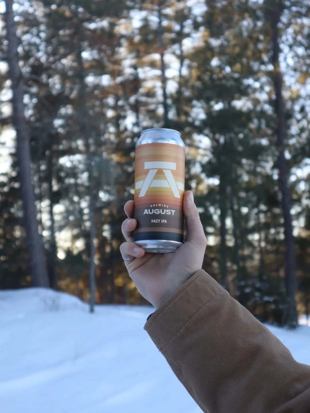 Took our Hazy IPA to see some snow this holiday season. 

Our off sales fridge is stocked and always snow cold. Make sure to stock up for all the festivities you have planned for this week. 

#VancouverCraftBeer #CraftBeerYVR #VancouverBrewery #Craft