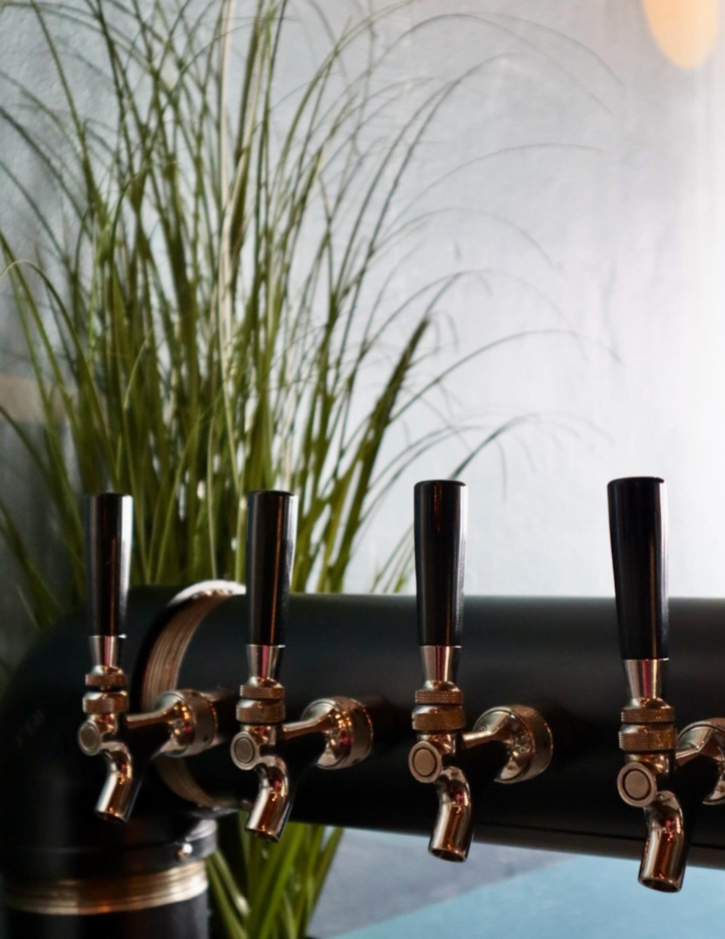 Always something great on tap&hellip;

Our taproom is open 3-10pm today! Stop by for a much needed mid-week pint 🙂&zwj;↕️