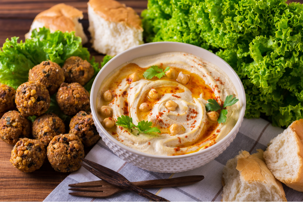 What You Need to Know About Halal and Kosher Diets
