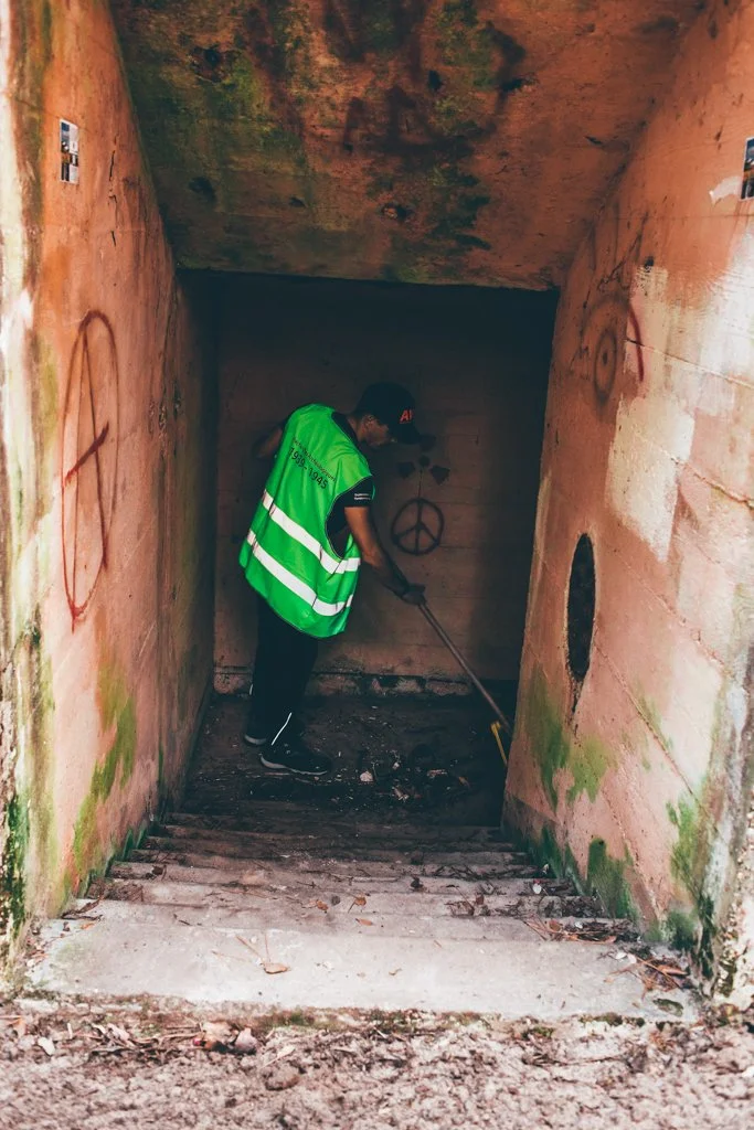 Travaux d'entretien des Bunkers du Verdon sur Mer avec Jean-Paul Lescorce/AtlantikWall Explorers AWE/Willie Valleix/Jean-Yves Berlie