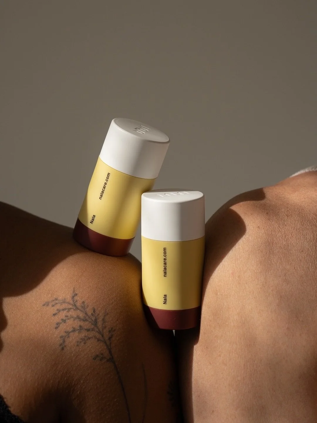 A recent shoot I did for @nalacare featuring their new branding &amp; packaging 😍✨
⠀⠀⠀⠀⠀⠀⠀⠀⠀
Thanks @maressadxn and @alphabetpony for blessing the world with your pits. 🙏
⠀⠀⠀⠀⠀⠀⠀⠀⠀
#ProductPhotography