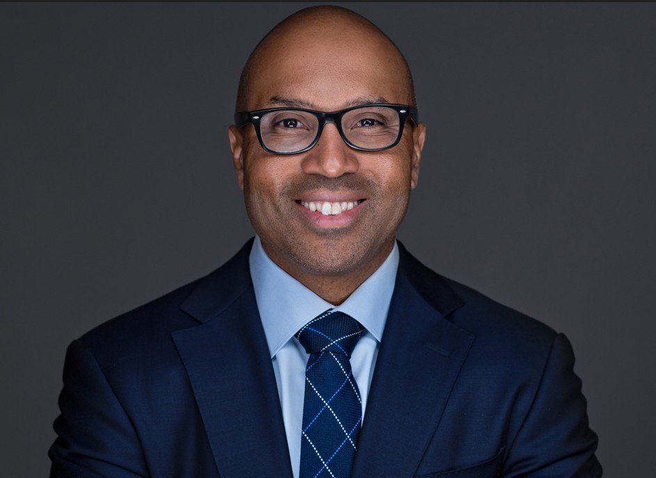 #377 Scrotox, Dicktox, and Erections - with Dr. Paul Gittens