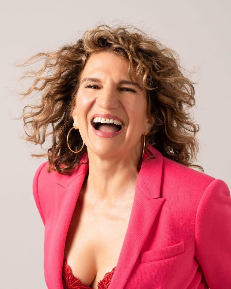 #500 Why Your Pleasure Needs Your Surrender with Mama Gena