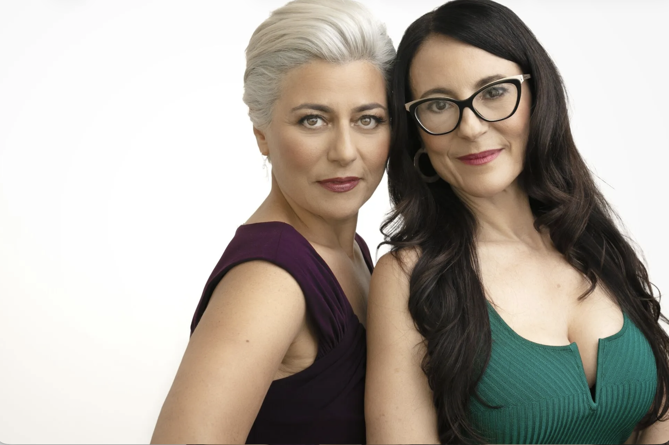 #501 Sexual Inexperience &amp; How to Become More Confident with Celeste and Danielle 