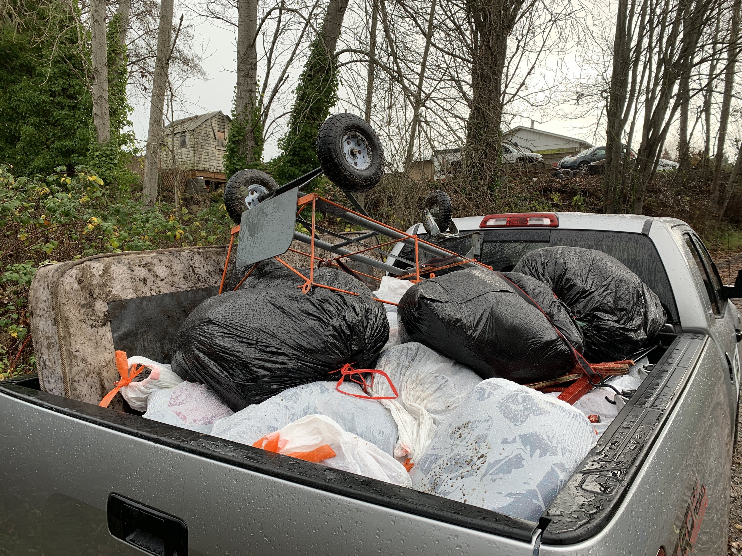 4PA truck with a load to dump